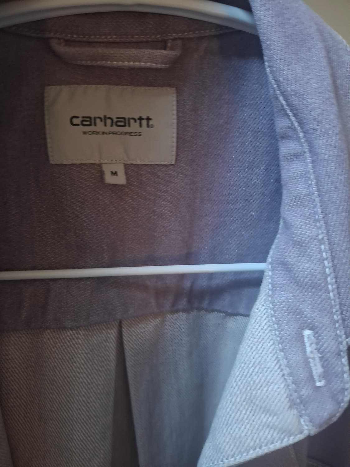 칼하트 저번시즌 내쉬셔츠입니다  상품이미지3