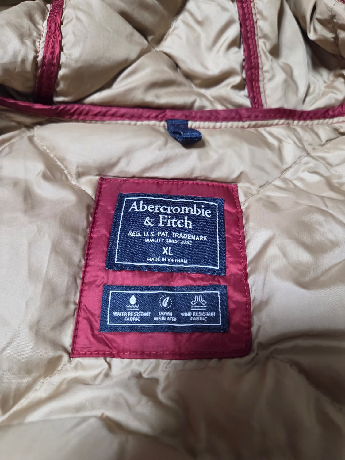 아베크롬비 레드 롱 퀼팅 자켓(롱패딩) 상품이미지5