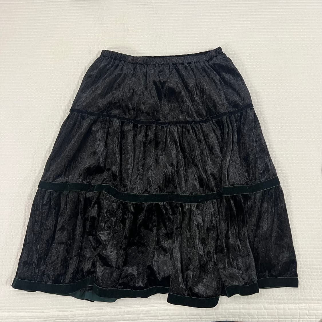 벨벳 캉캉 미디 스커트 상품이미지1