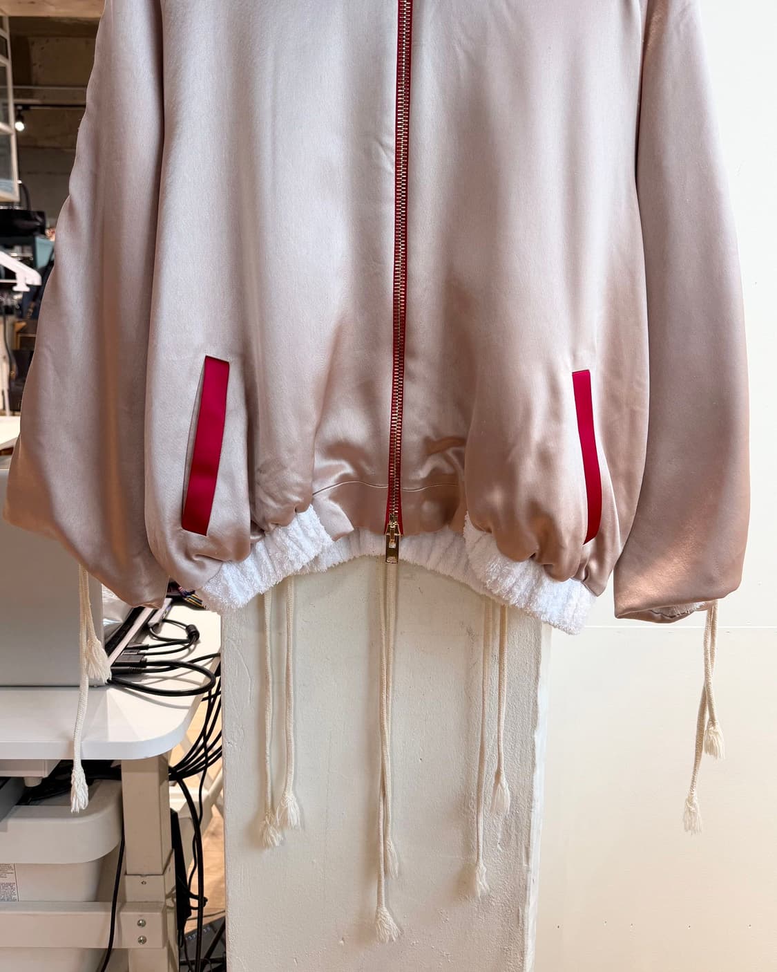 나타샤 진코 핑크 아세테이트 자켓  상품이미지6