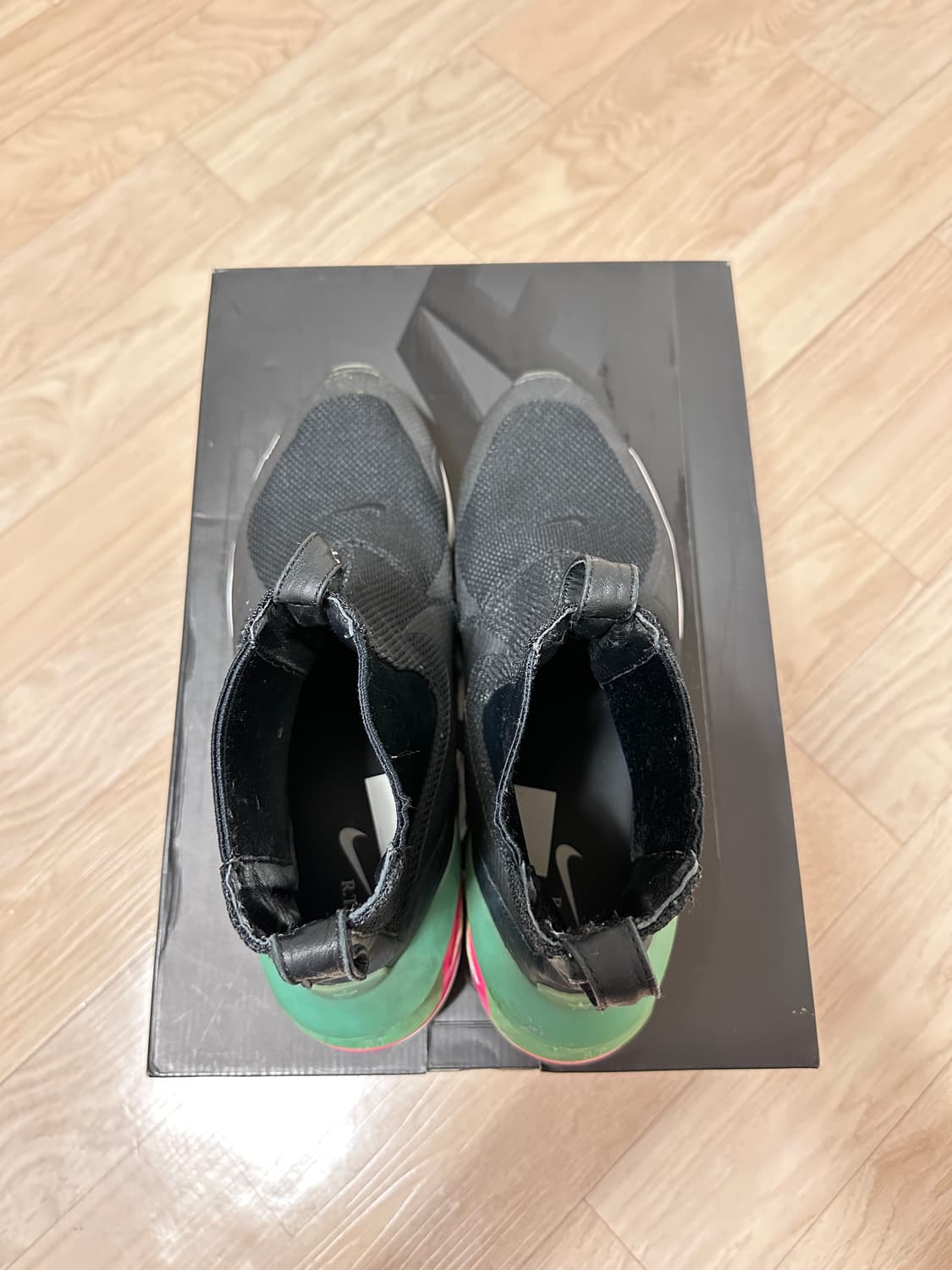 [285]나이키 x 리카르도 티시 에어줌 레전드 상품이미지5