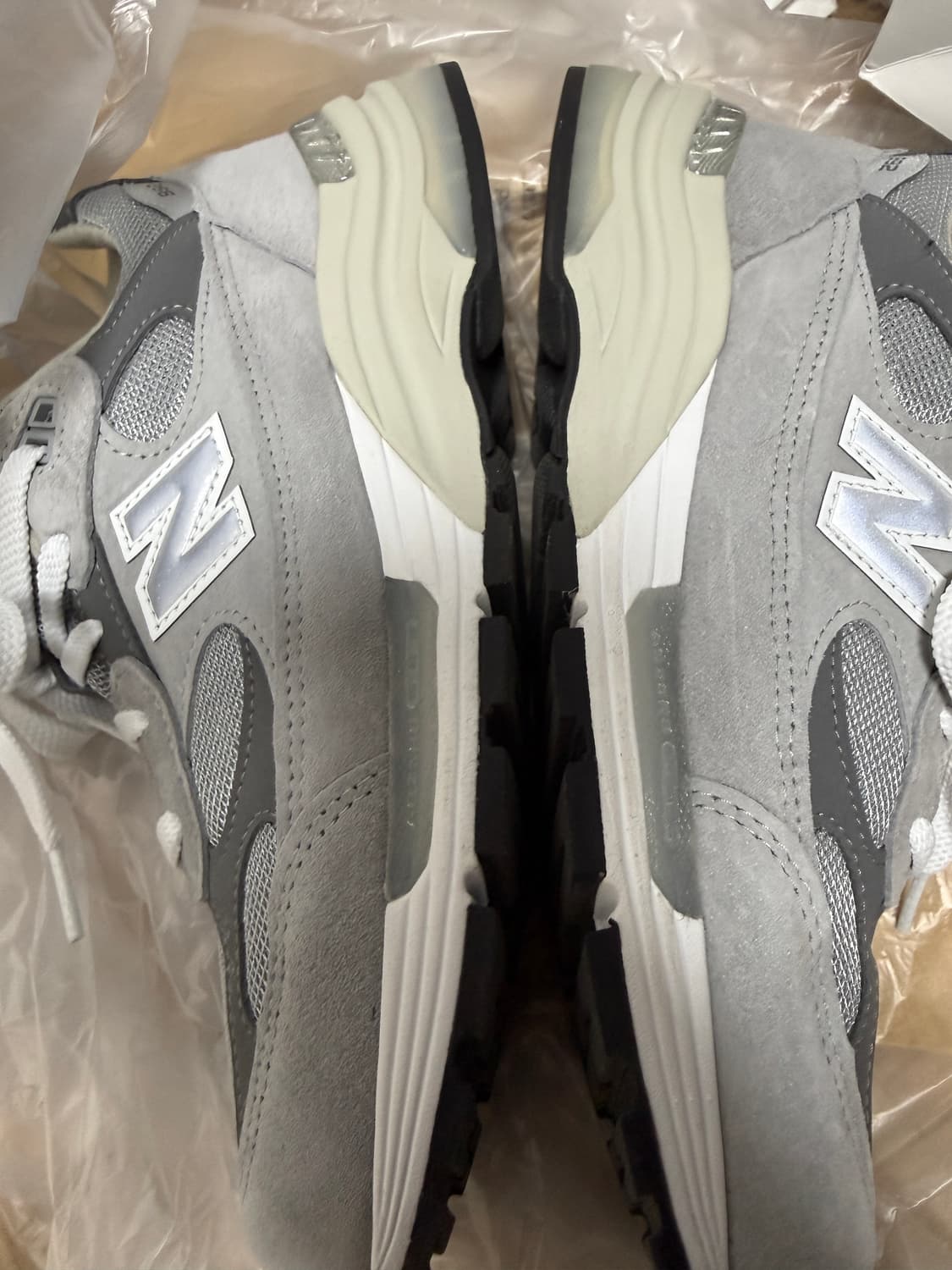 뉴발란스992 코어그레이 상품이미지2