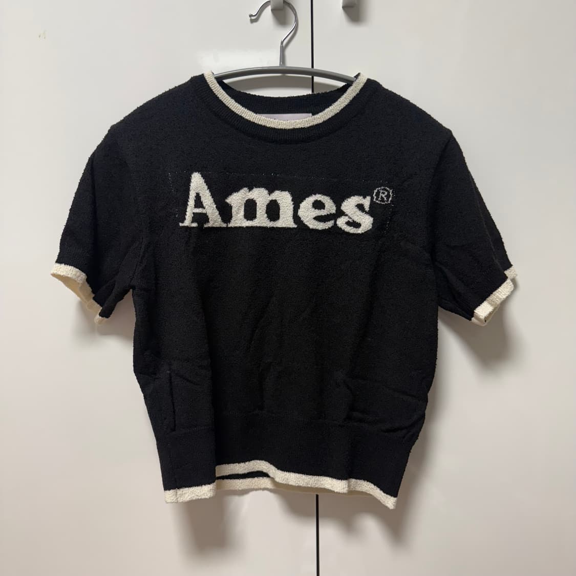 Ames(아메스) 베이직 로고 니트 반팔 상품이미지4