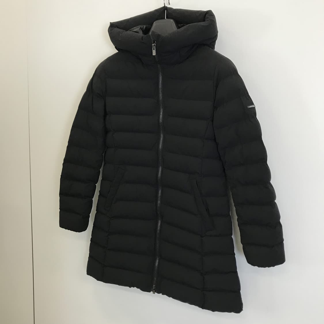 캘빈클라인 CK 경량 후드패딩 [여성S사이즈] 상품이미지2