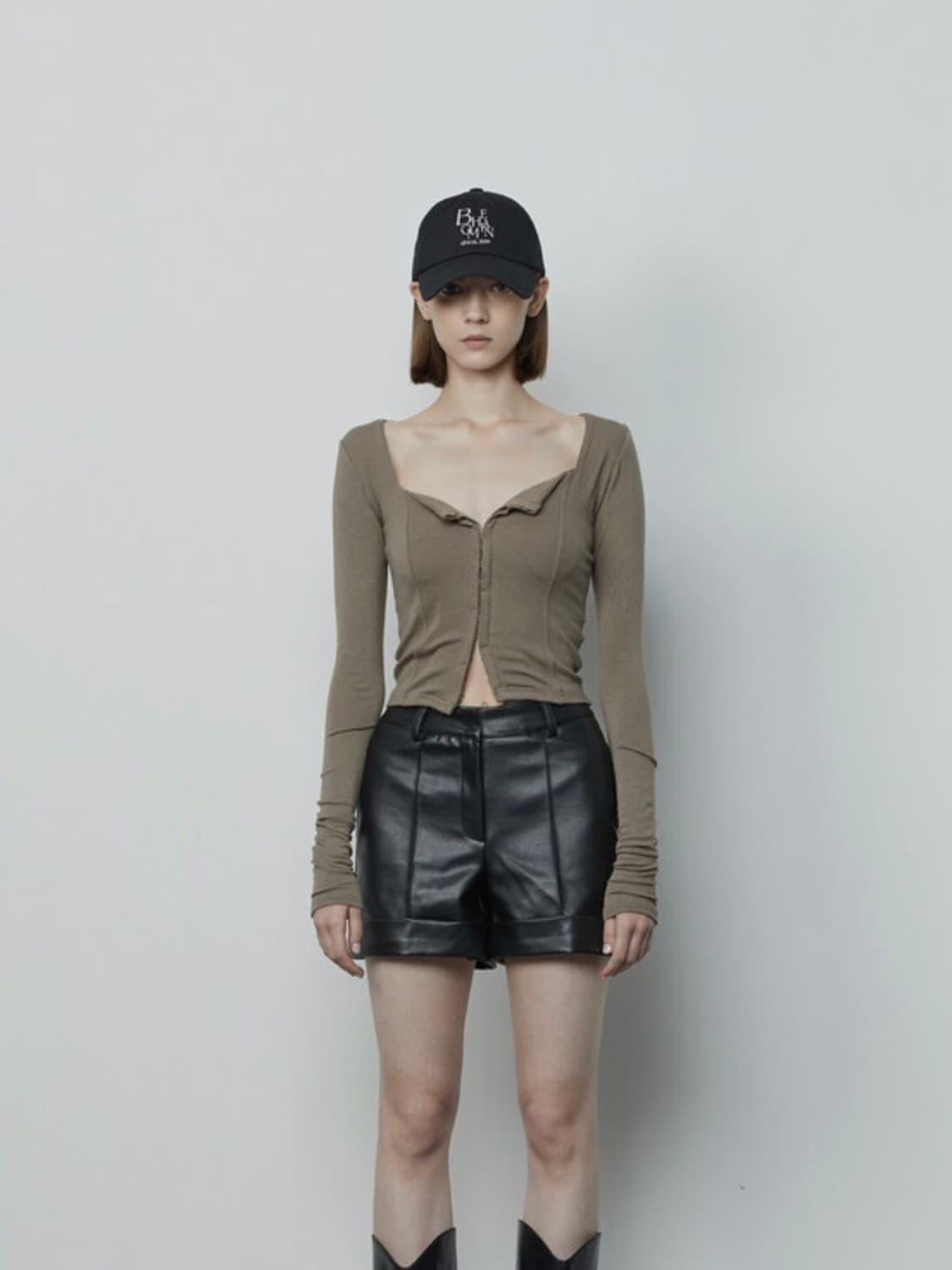 보헤미안서울 후크 라인 가디건 (스퀘어넥 가디건) 상품이미지1