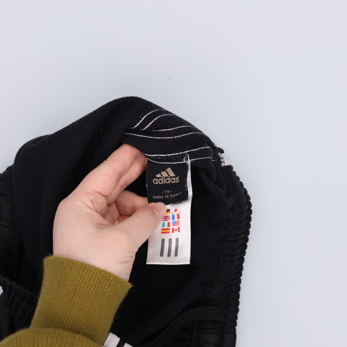 73 아디다스 에센셜 트레이닝 바지 0227M 상품이미지4
