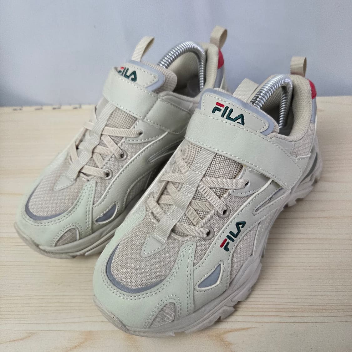 220 휠라 스니커즈 새상품급 운동화 상품이미지1