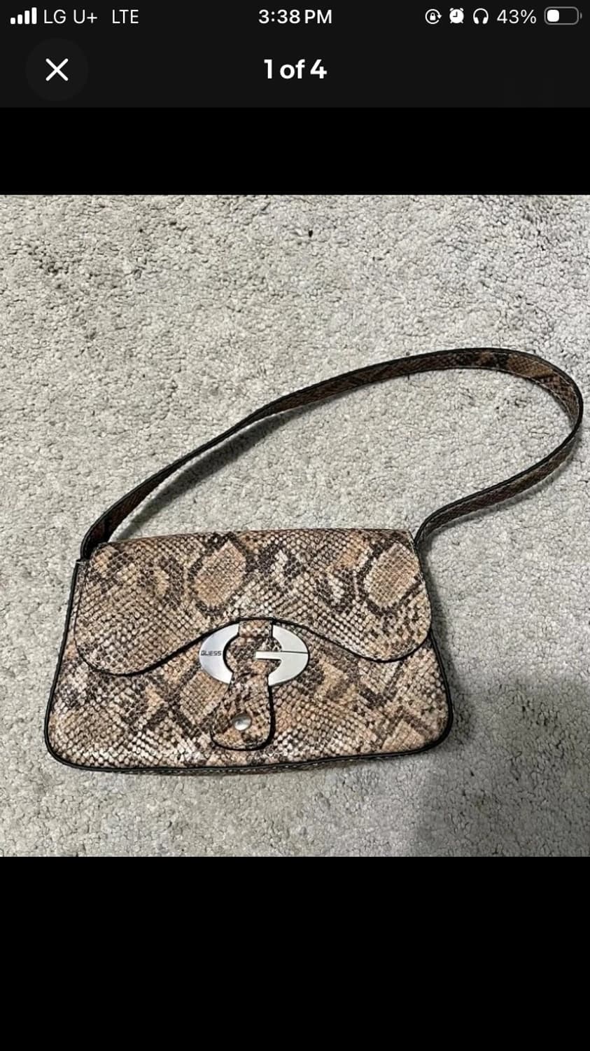 게스 Y2K 2000s 빈티지 스네이크스킨 G로고 미니백 뱀피 숄더백 상품이미지1