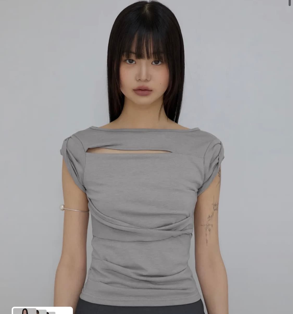 플레어업 Asymmetrical Draped Roll-Up Tshirt 상품이미지1