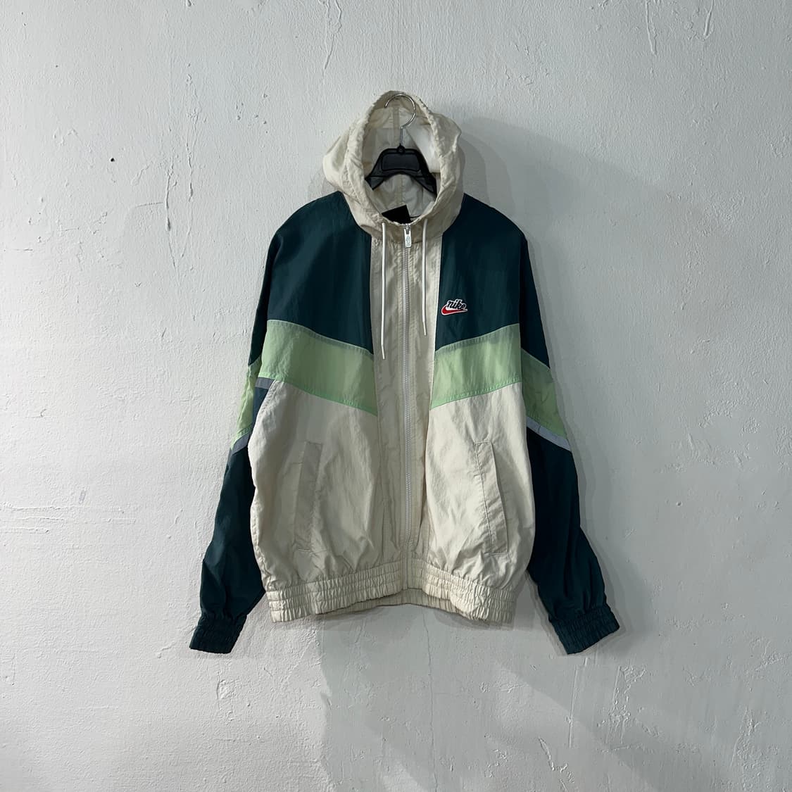 나이키 바람막이 자켓 M 상품이미지1