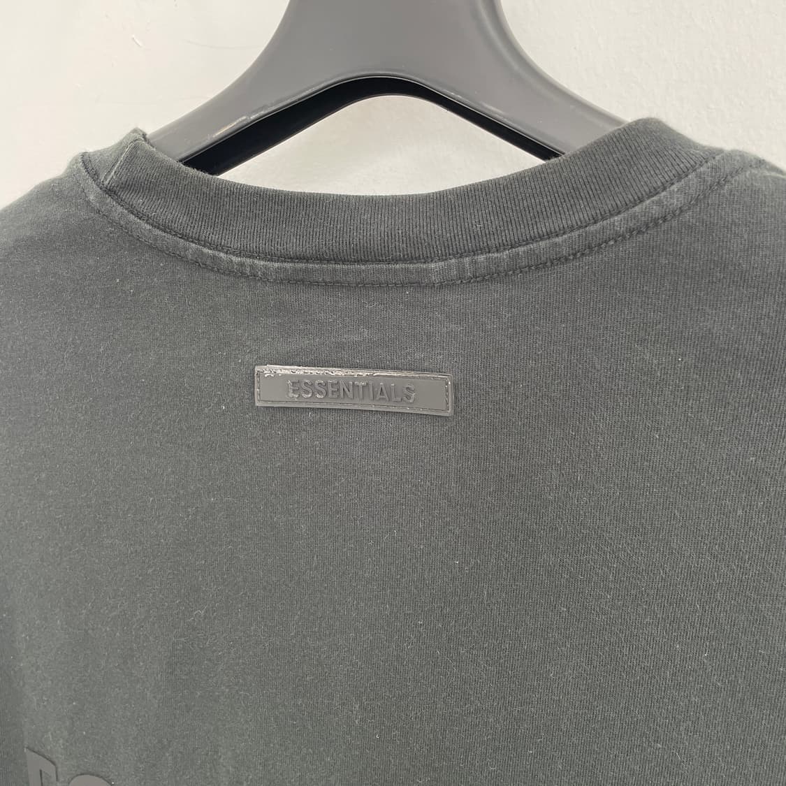 피어오브갓 에센셜 공용100-105 오버핏 블랙 로고 반팔 티셔츠 상품이미지7