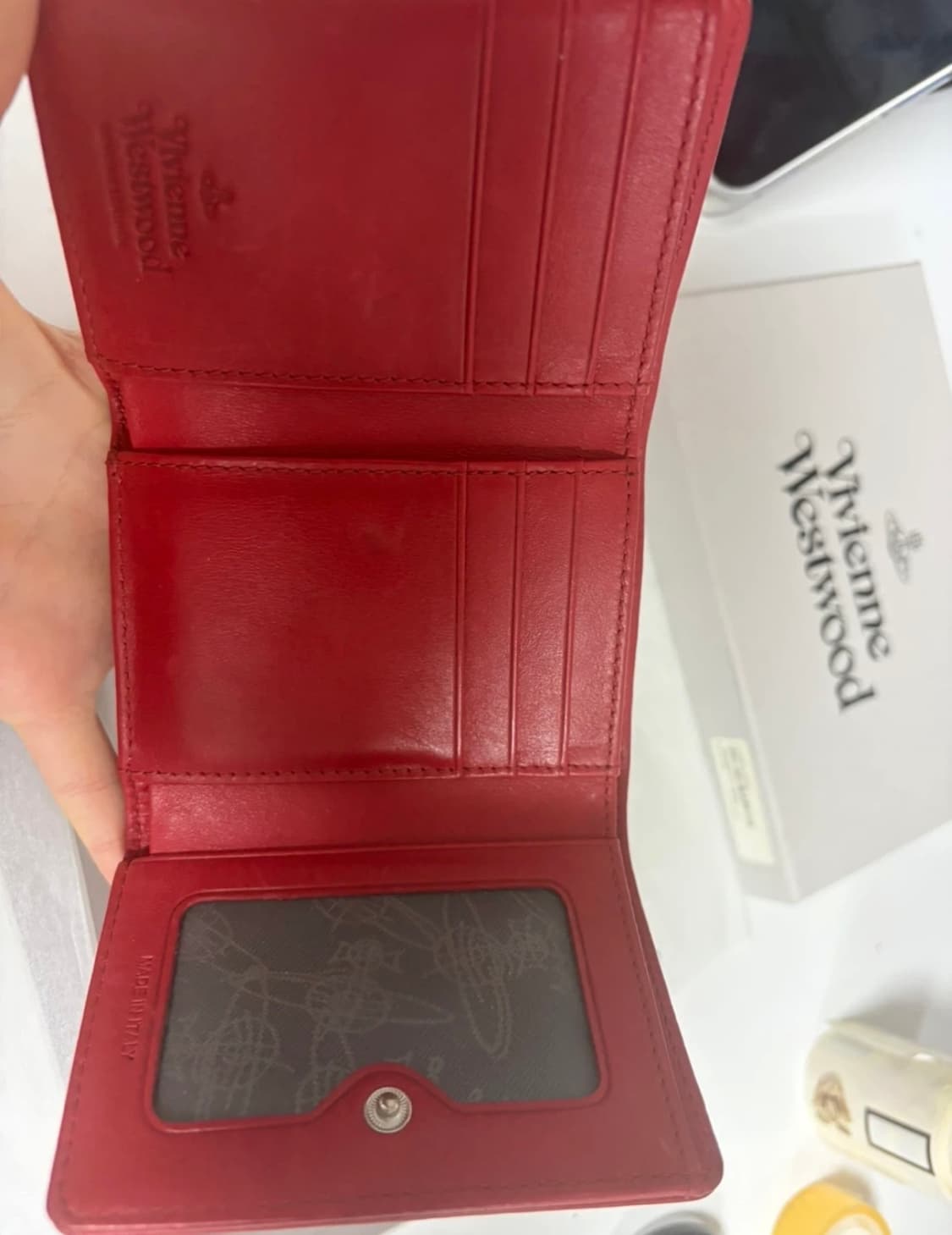 비비안웨스트우드 레드 가죽 반지갑 상품이미지3