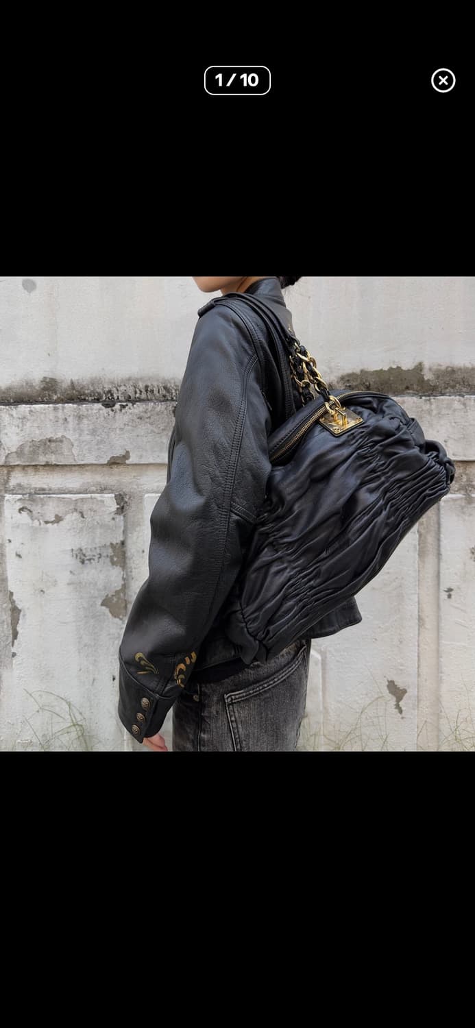 Michael Kors 00s 마이클 코어스 스크런치 가죽 백 상품이미지1