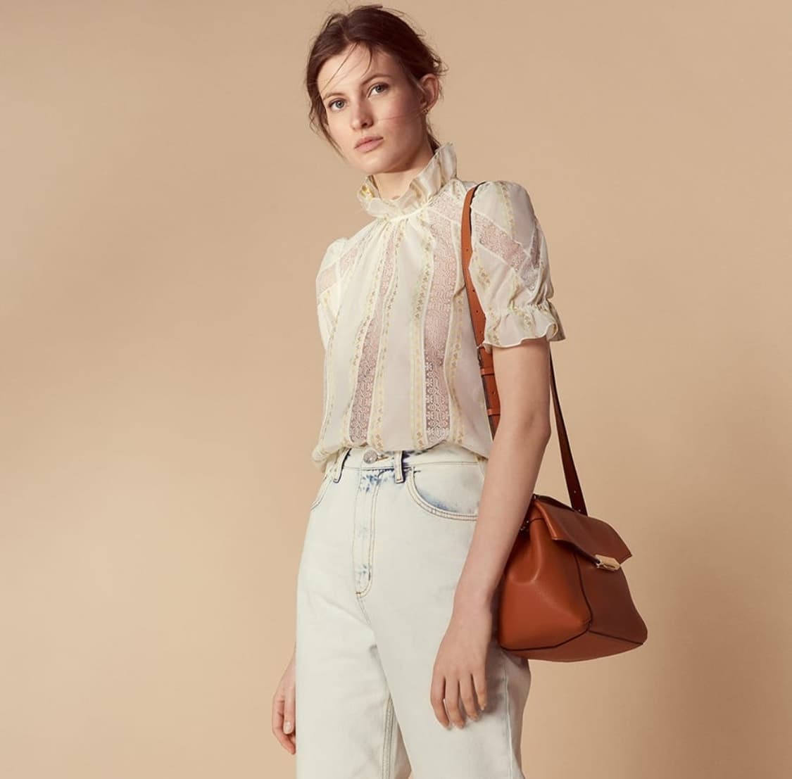 산드로 SANDRO 레이스 프릴 블라우스 3사이즈 상품이미지1