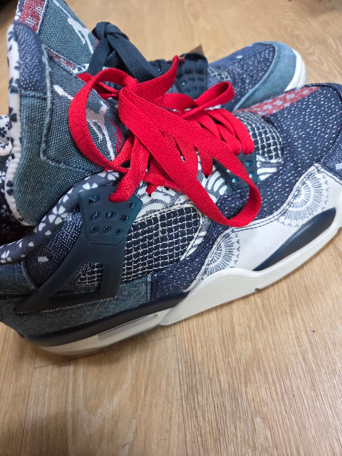 나이키 에어조던4 사시코 상품이미지4