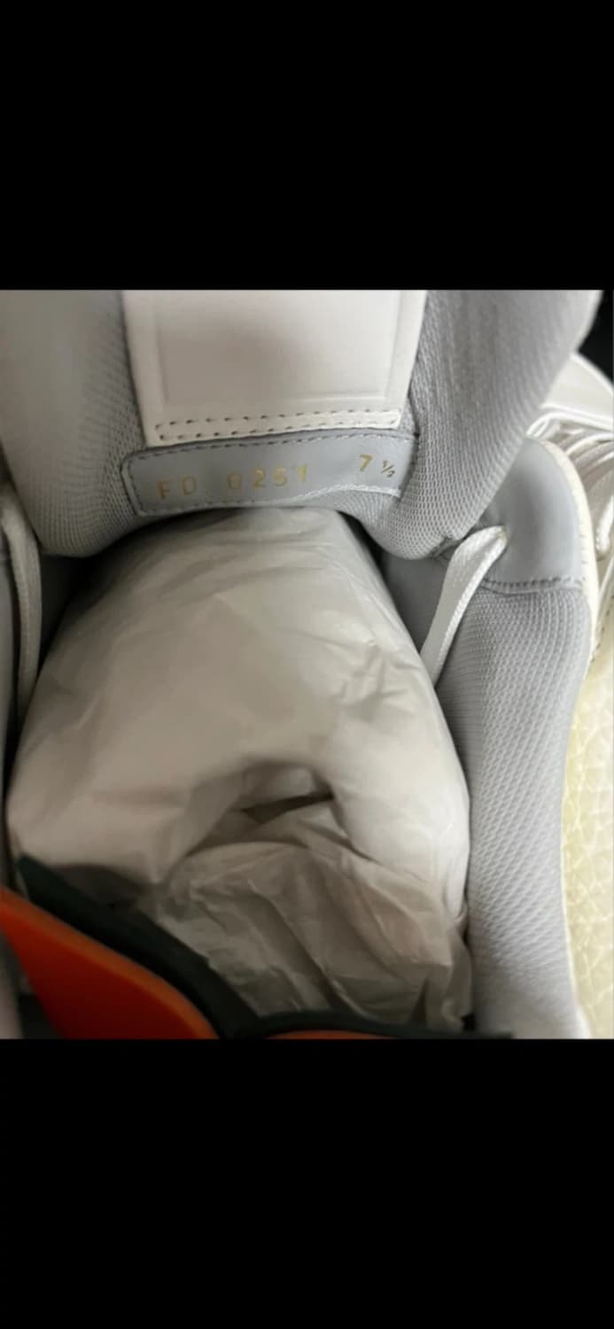 루이비통 남성 트레이너 스니커즈 7.5사이즈 새상품 상품이미지4