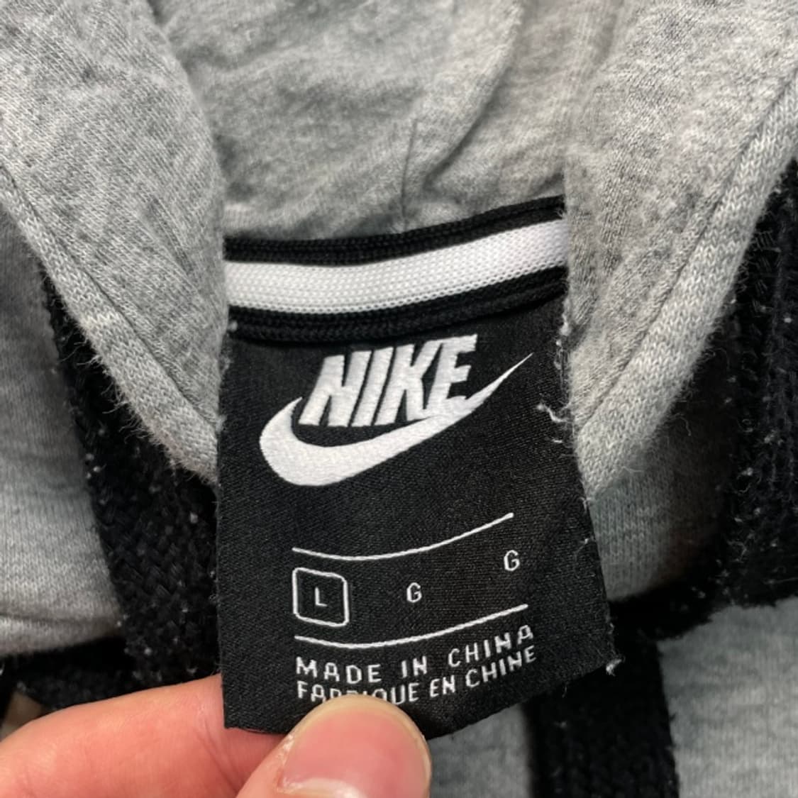 100 나이키 에어 후드티  상품이미지3