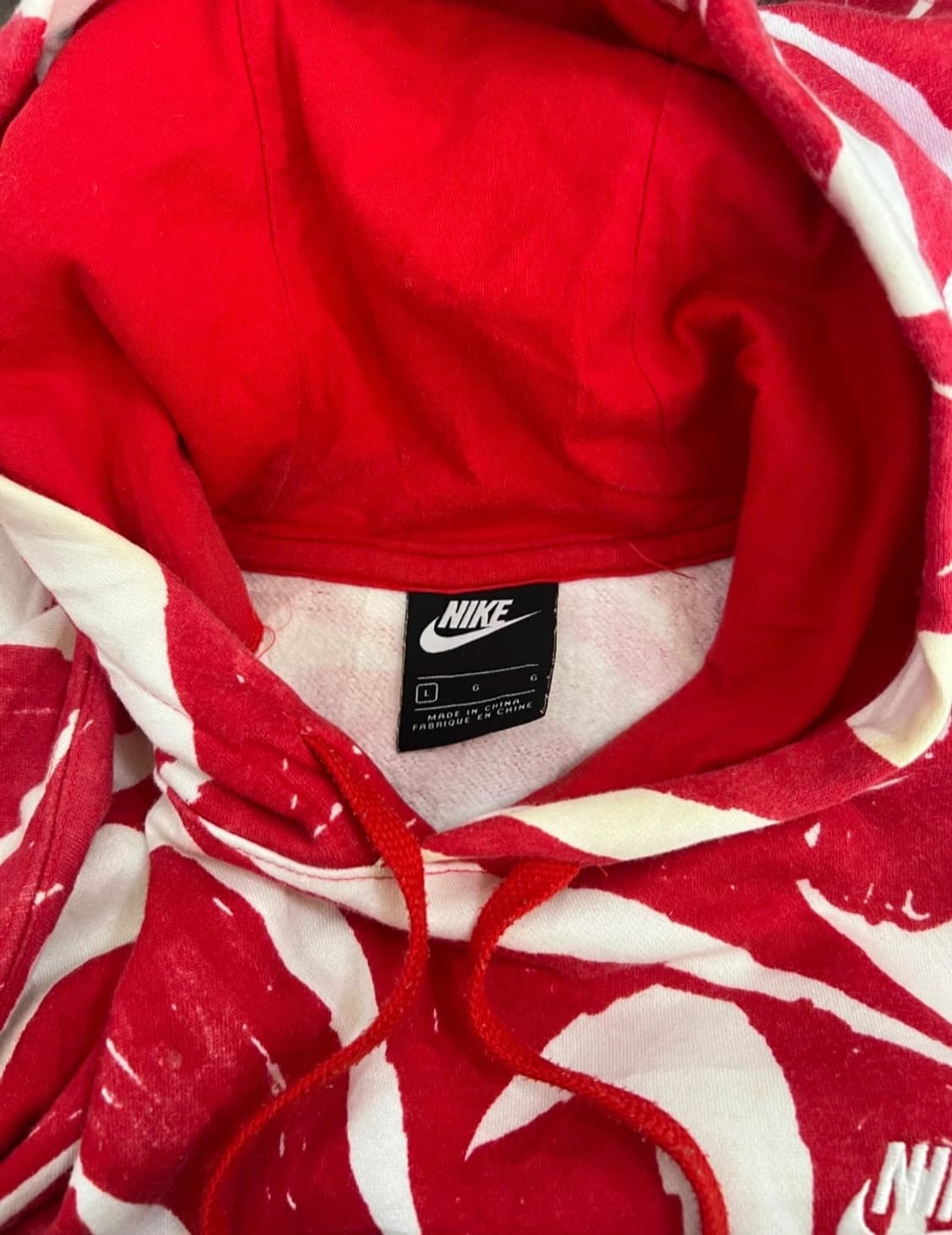 나이키 화이트스우스 약기모 후드티셔츠

 상품이미지3