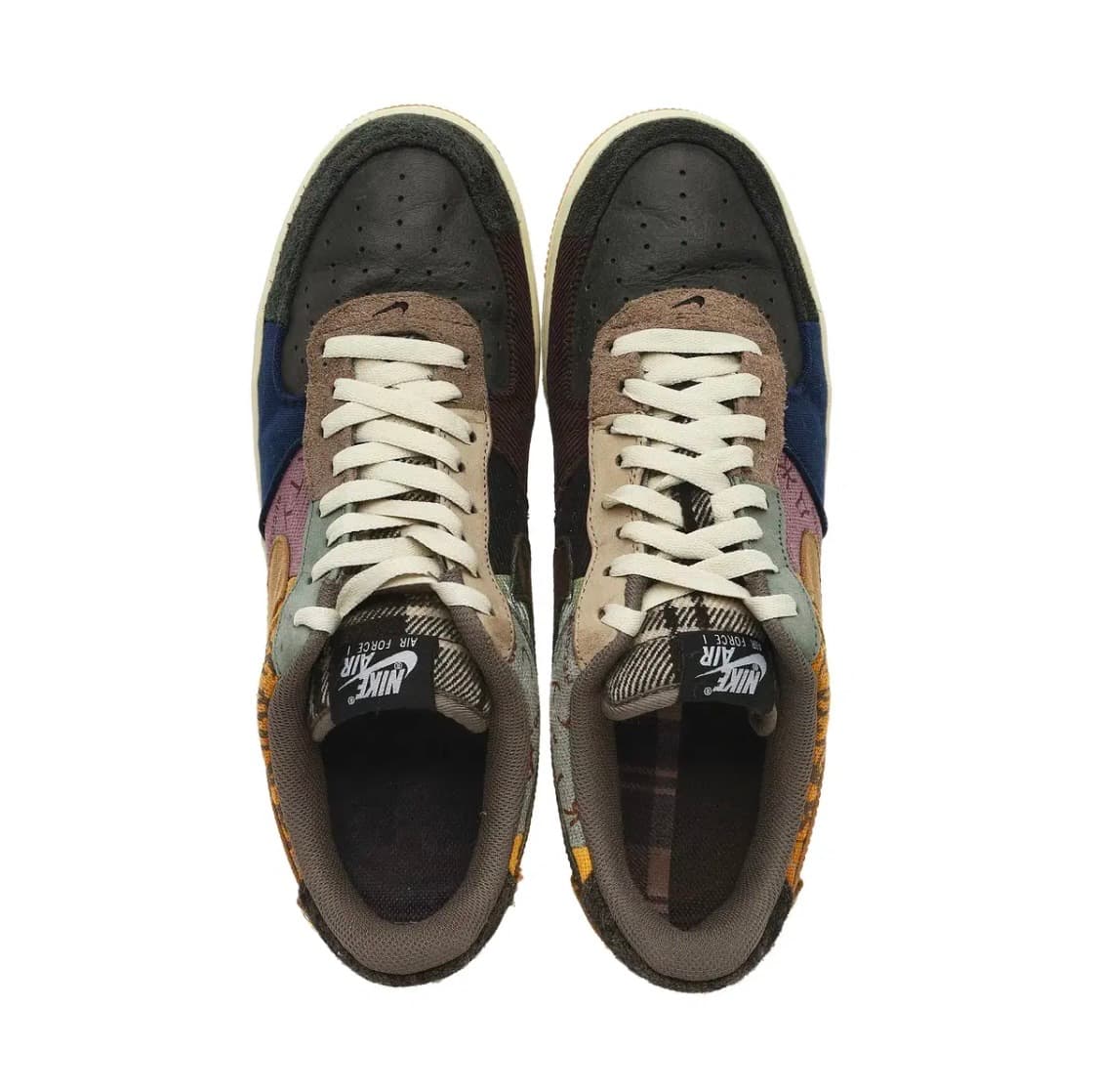 트래비스 스캇 에어포스 로우 300 상품이미지4