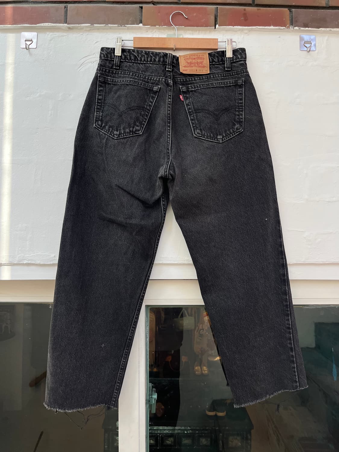 Levis 550 흑청 데님팬츠 컷팅진 W34 상품이미지5