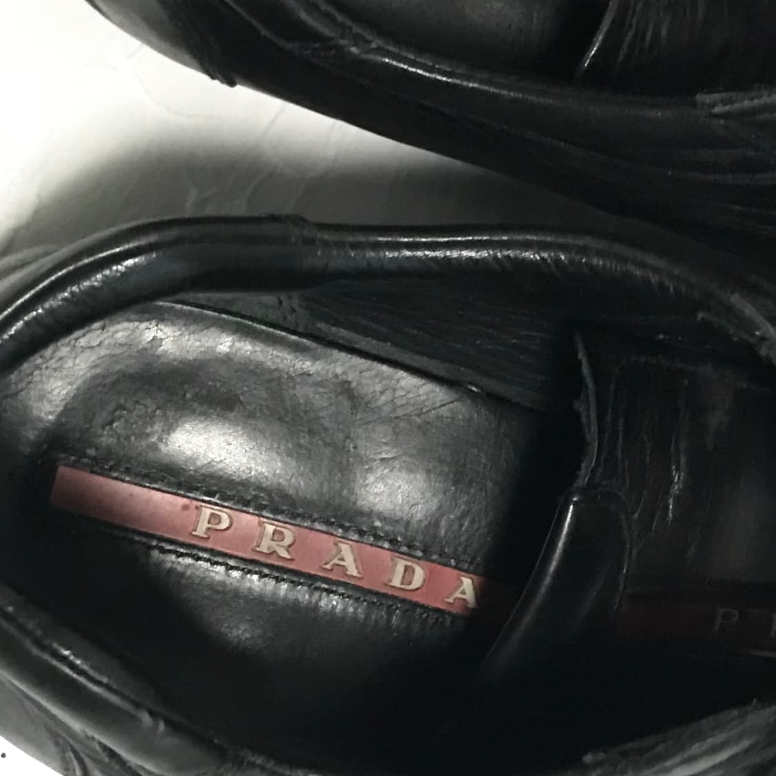 택포•빈티지 프라다 스포츠 레더 벨크로 스니커즈 250 상품이미지5