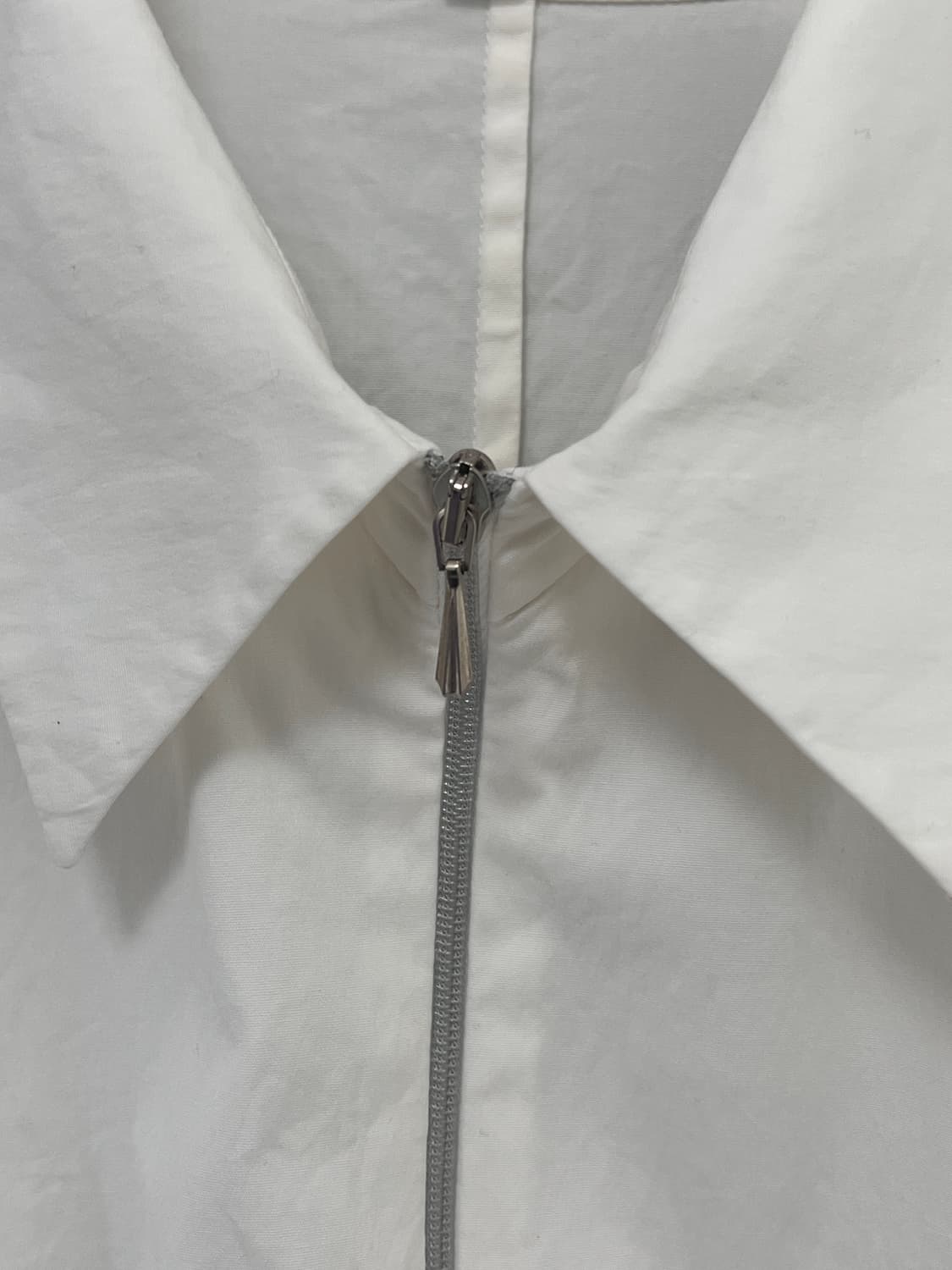 White Zip shirt 집업셔츠 상품이미지2