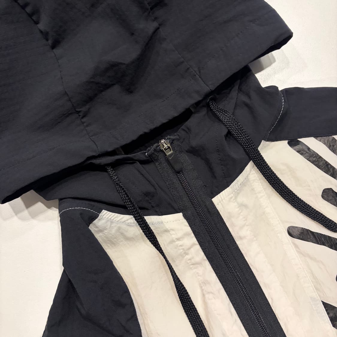 [S] 나이키 라이트웨스트 후드 바람막이 반팔 자켓 C536 상품이미지4