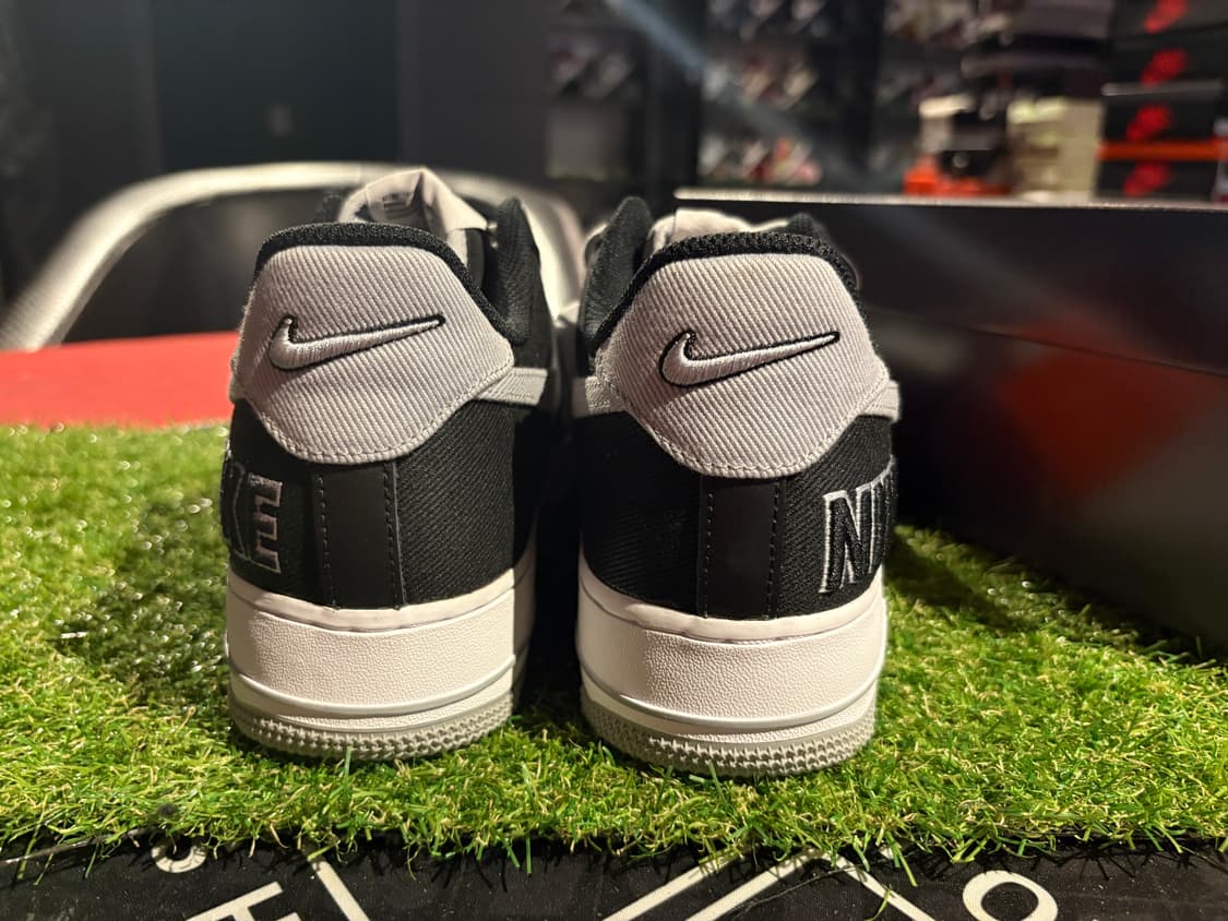 [새상품/270] 나이키 에어포스 EMB 상품이미지5