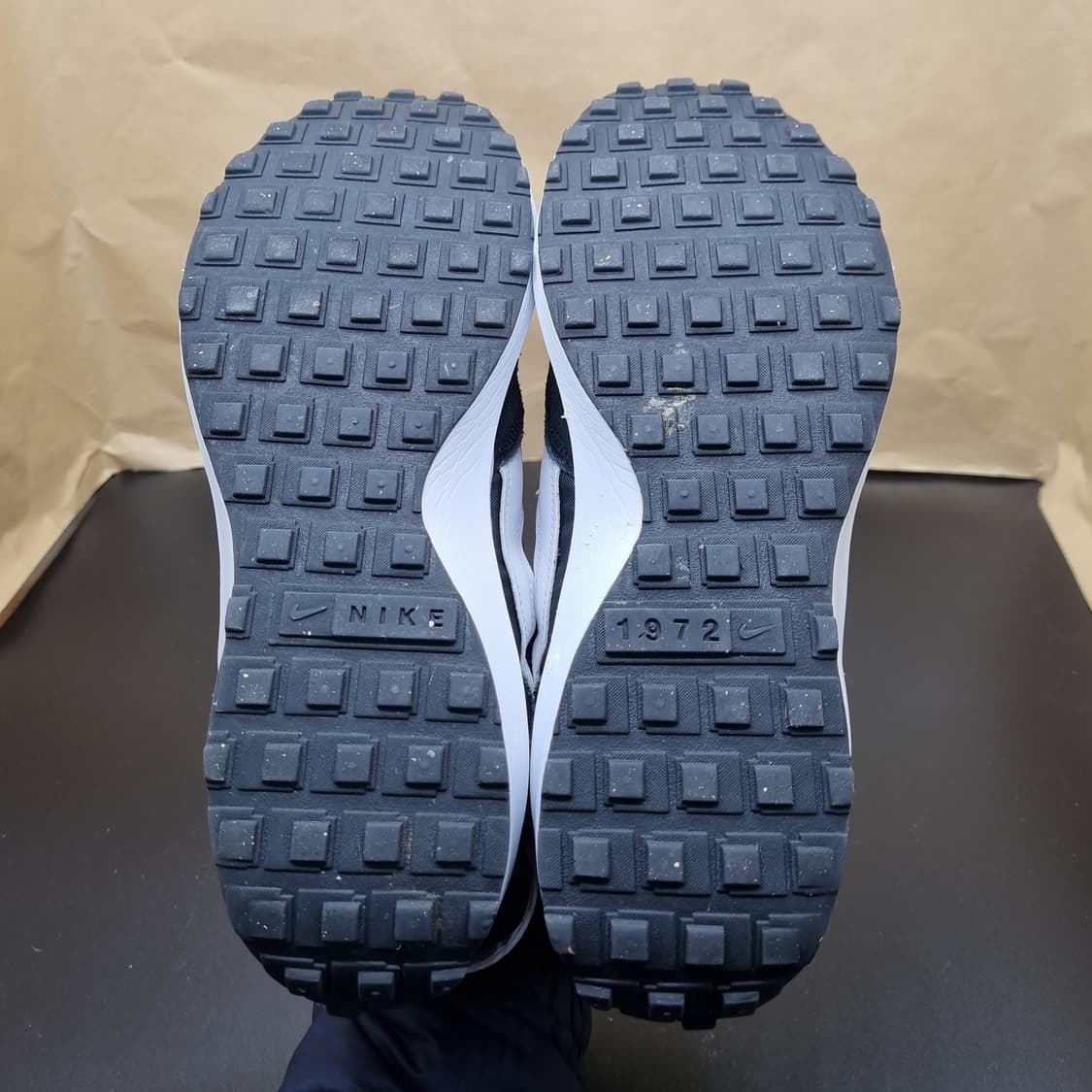 나이키 와플데뷰 검흰 남성운동화270  상품이미지3