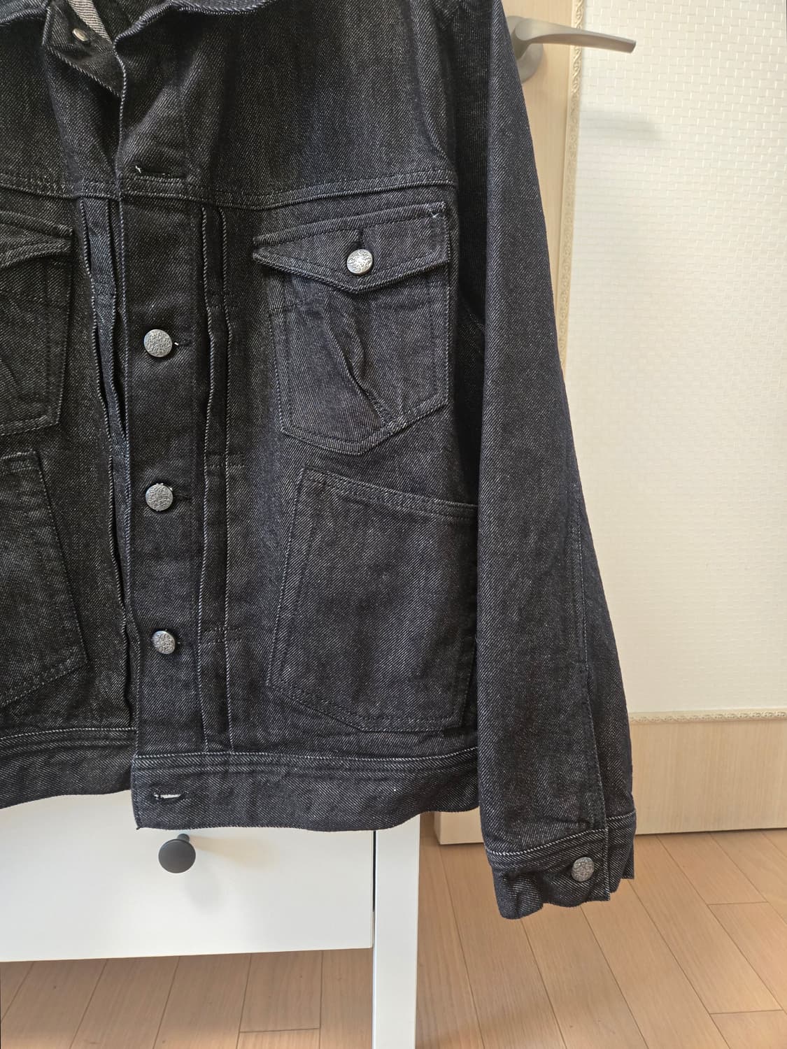 Bolly Raw Denim Jacket Black 상품이미지4