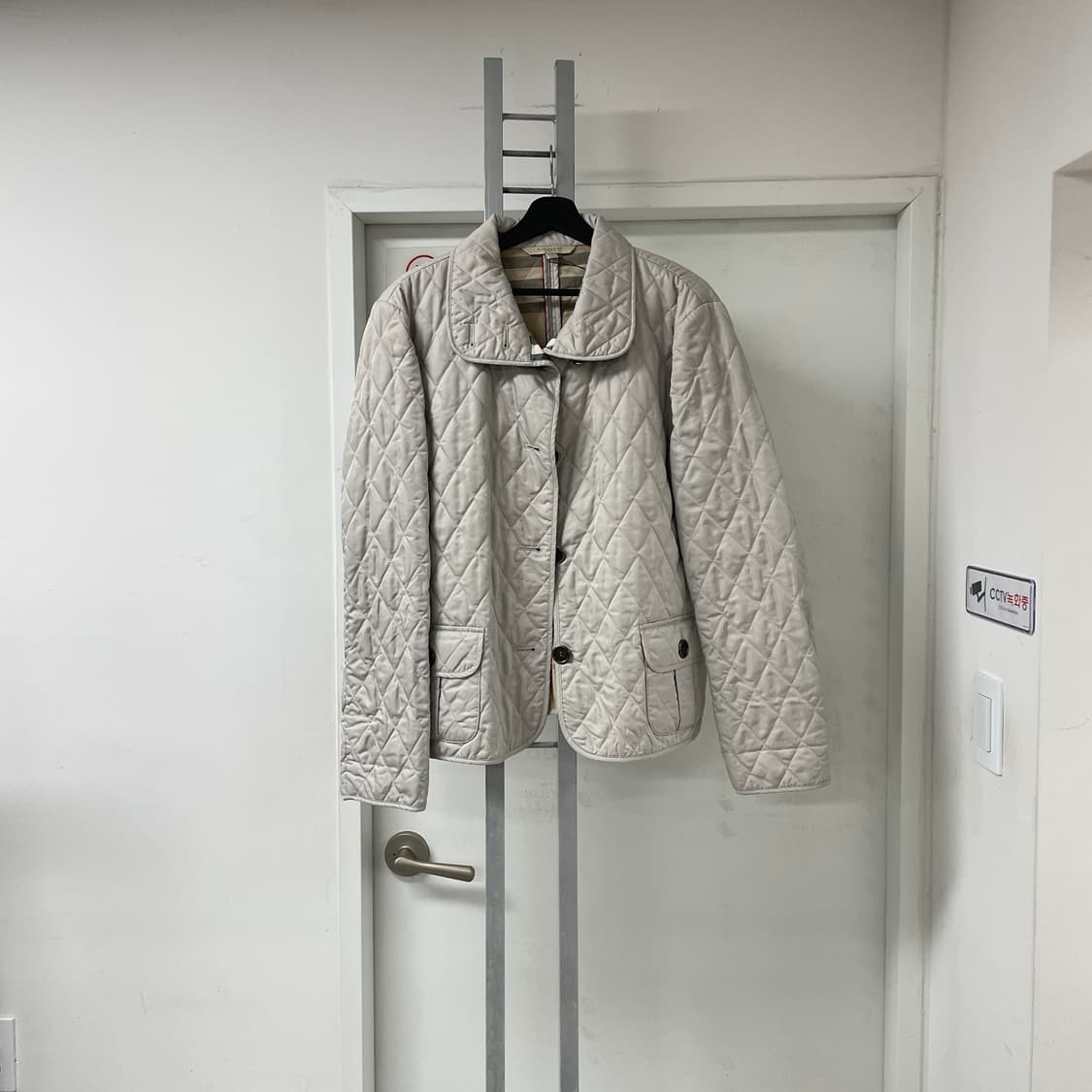 버버리 퀄팅 자켓 XXL 상품이미지1