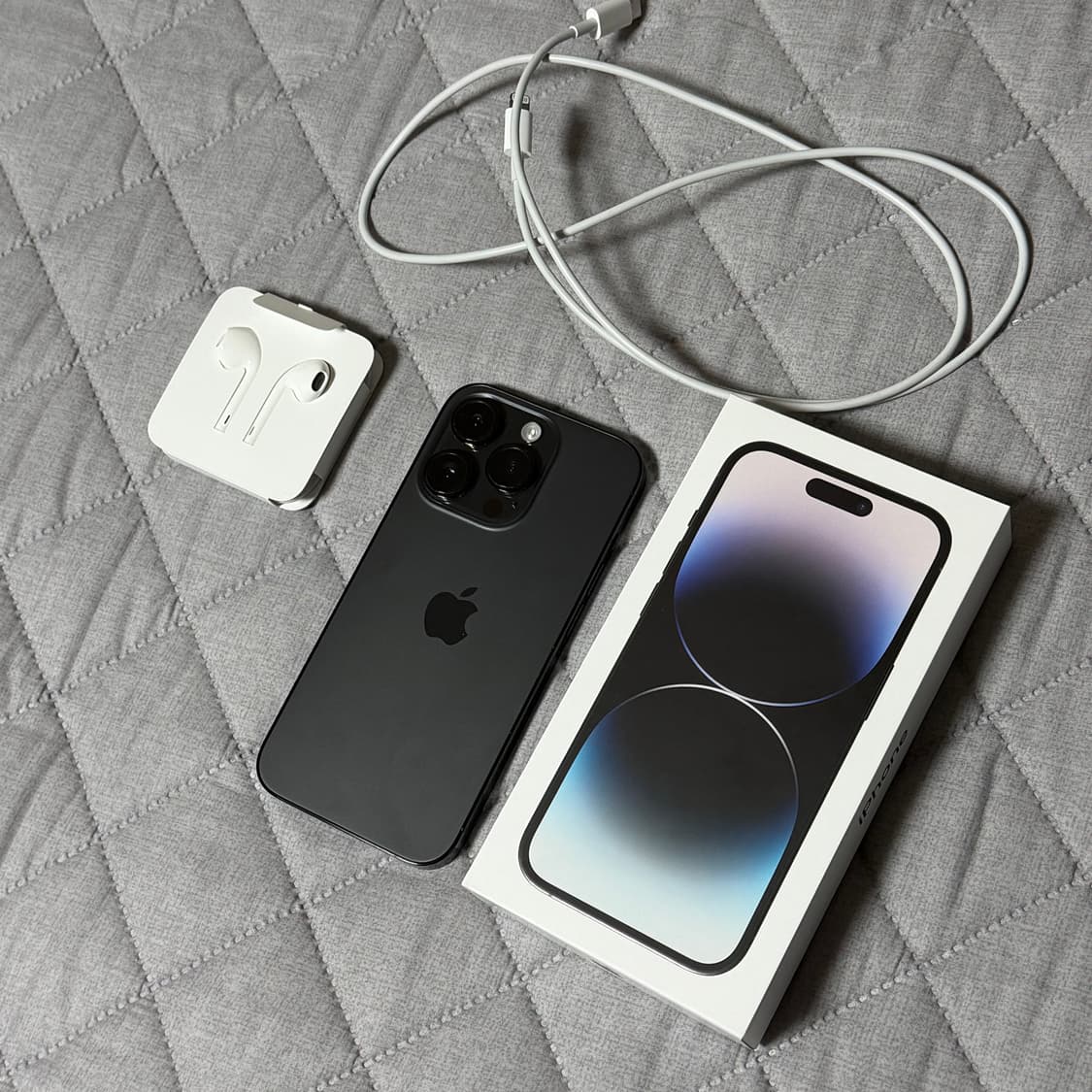 아이폰 14pro 스페이스블랙 상품이미지1