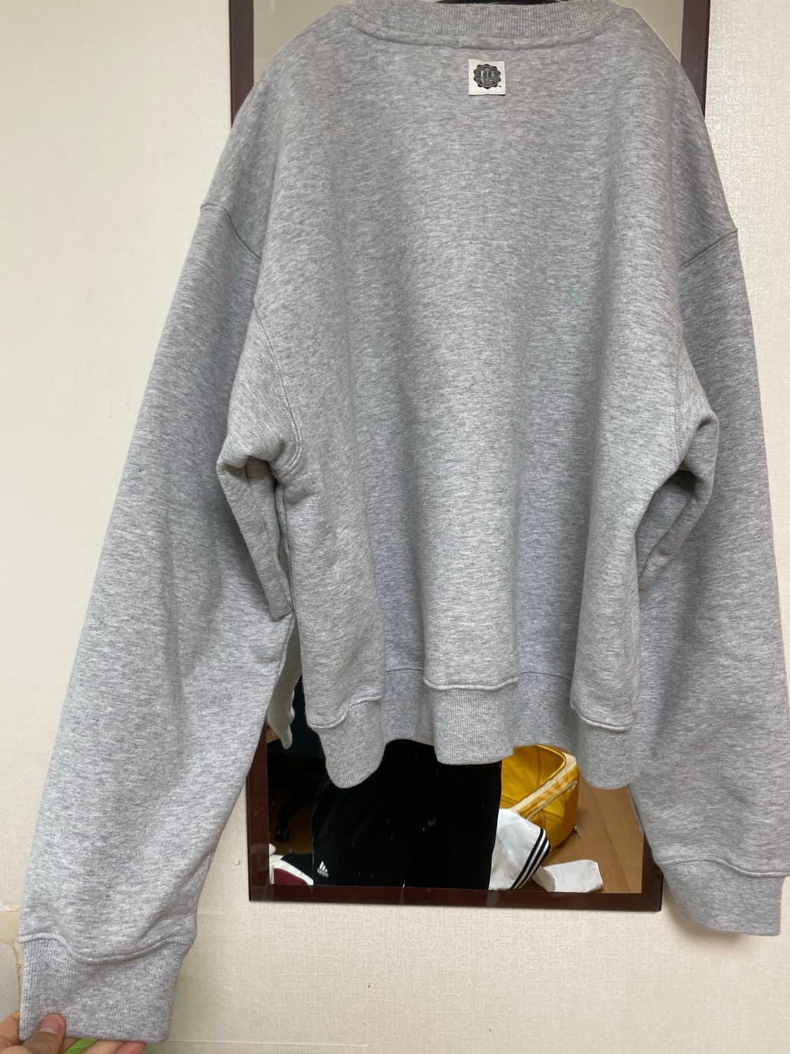 UCLA 크롭 맨투맨 상품이미지8