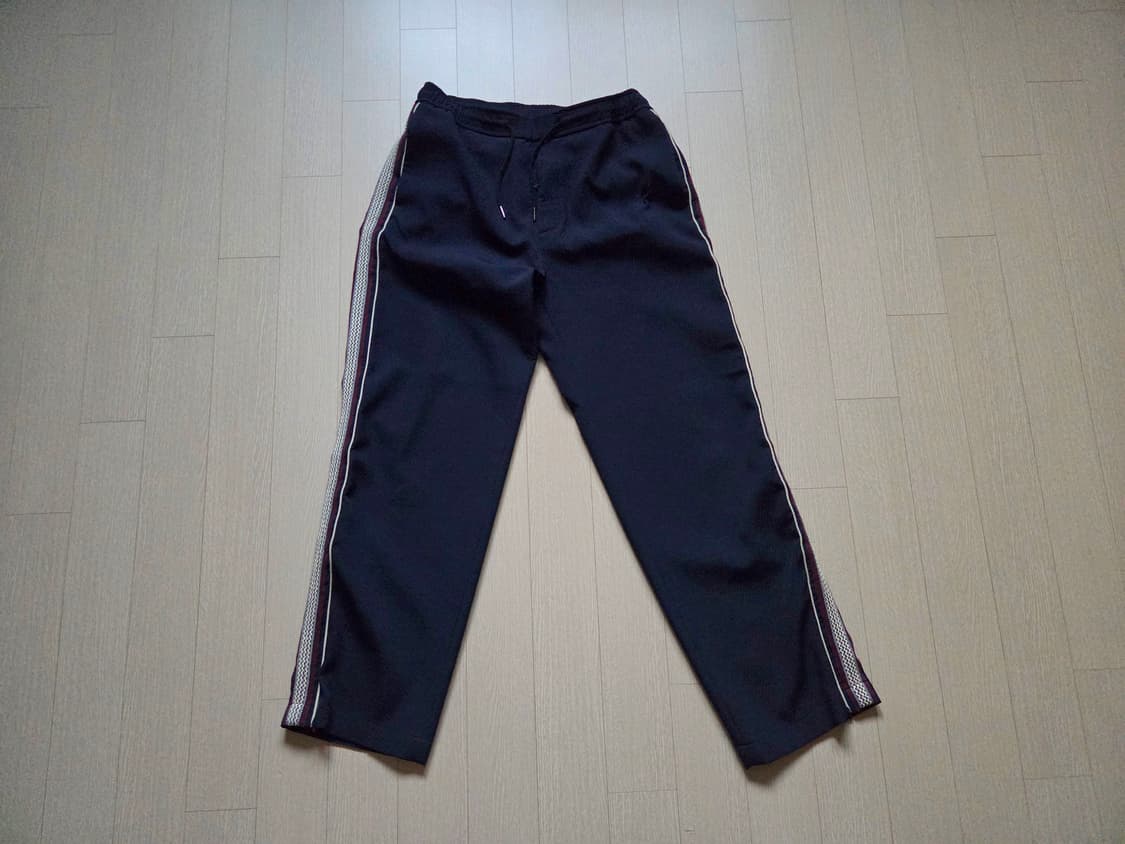 [정품] 타임옴므 23ss 남성 사이드 자수 트랙 슬랙스 82 size 상품이미지1