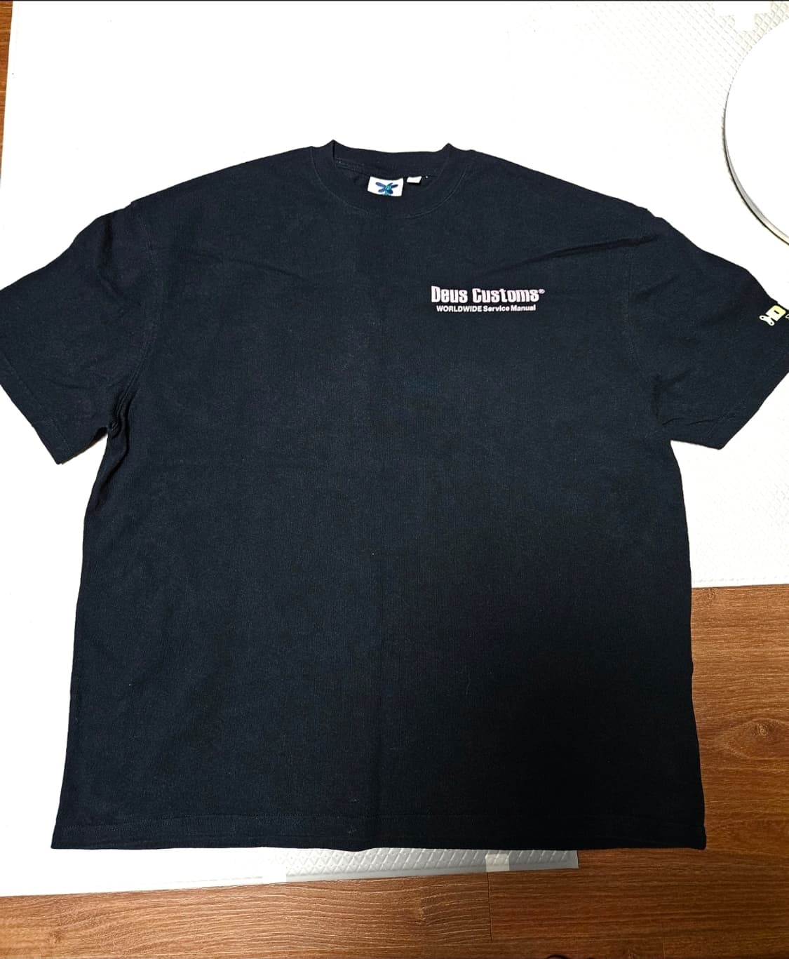 데우스엑스마키나 반팔 티셔츠 상품이미지1