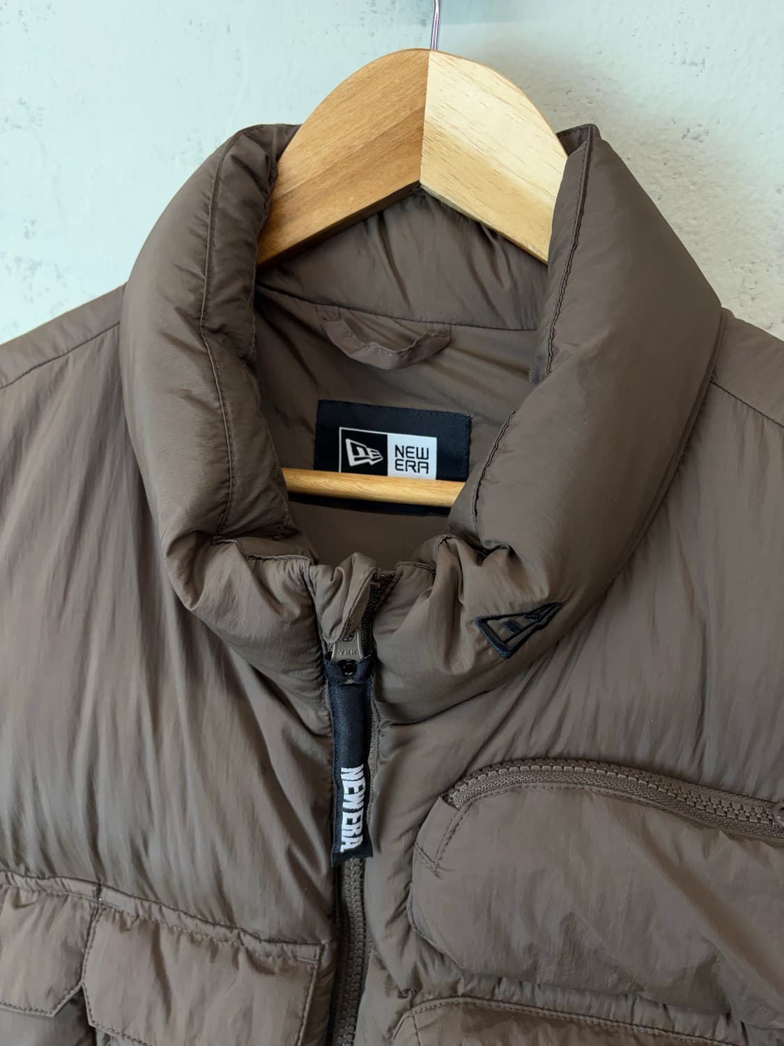 뉴에라 아웃도어 2IN1 푸퍼 다운 자켓 브라운 상품이미지7