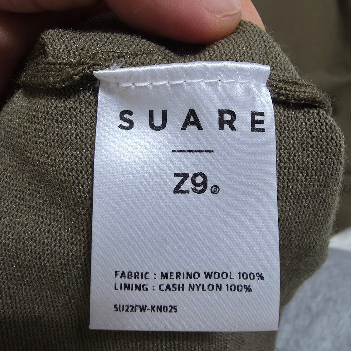 (M)수아레 메리노울 라운드넥 니트 카키 상품이미지4
