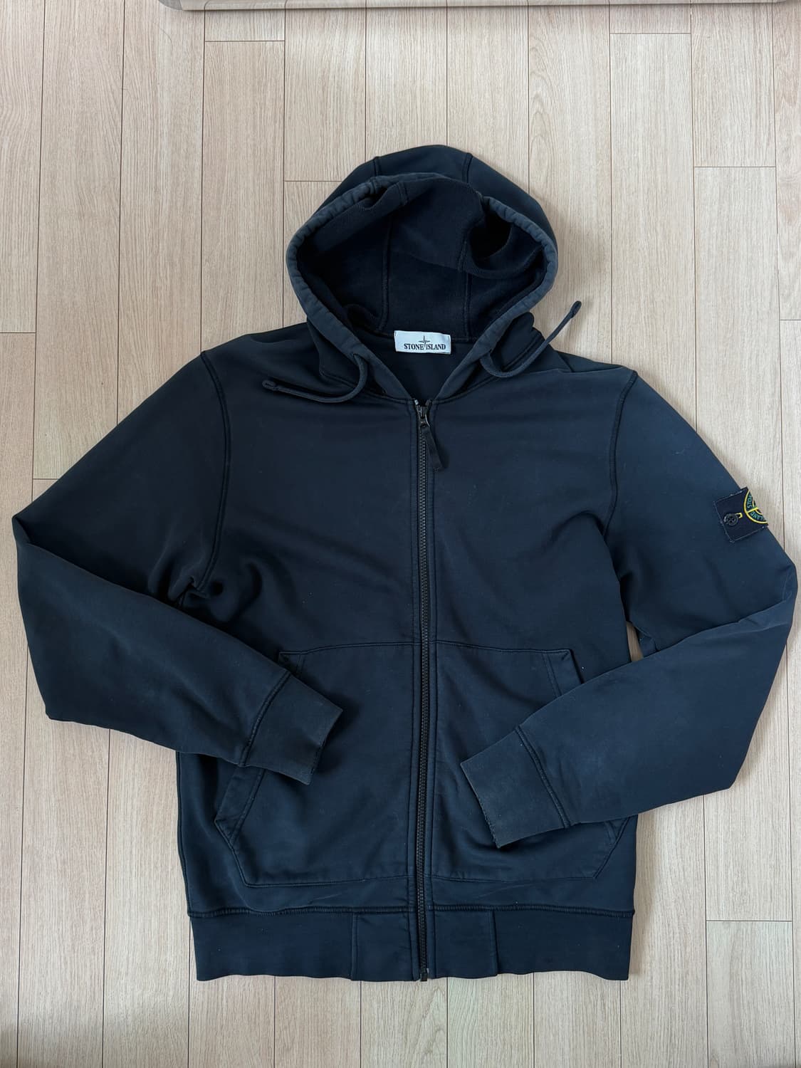 스톤아일랜드 후드집업 블랙 M 상품이미지2