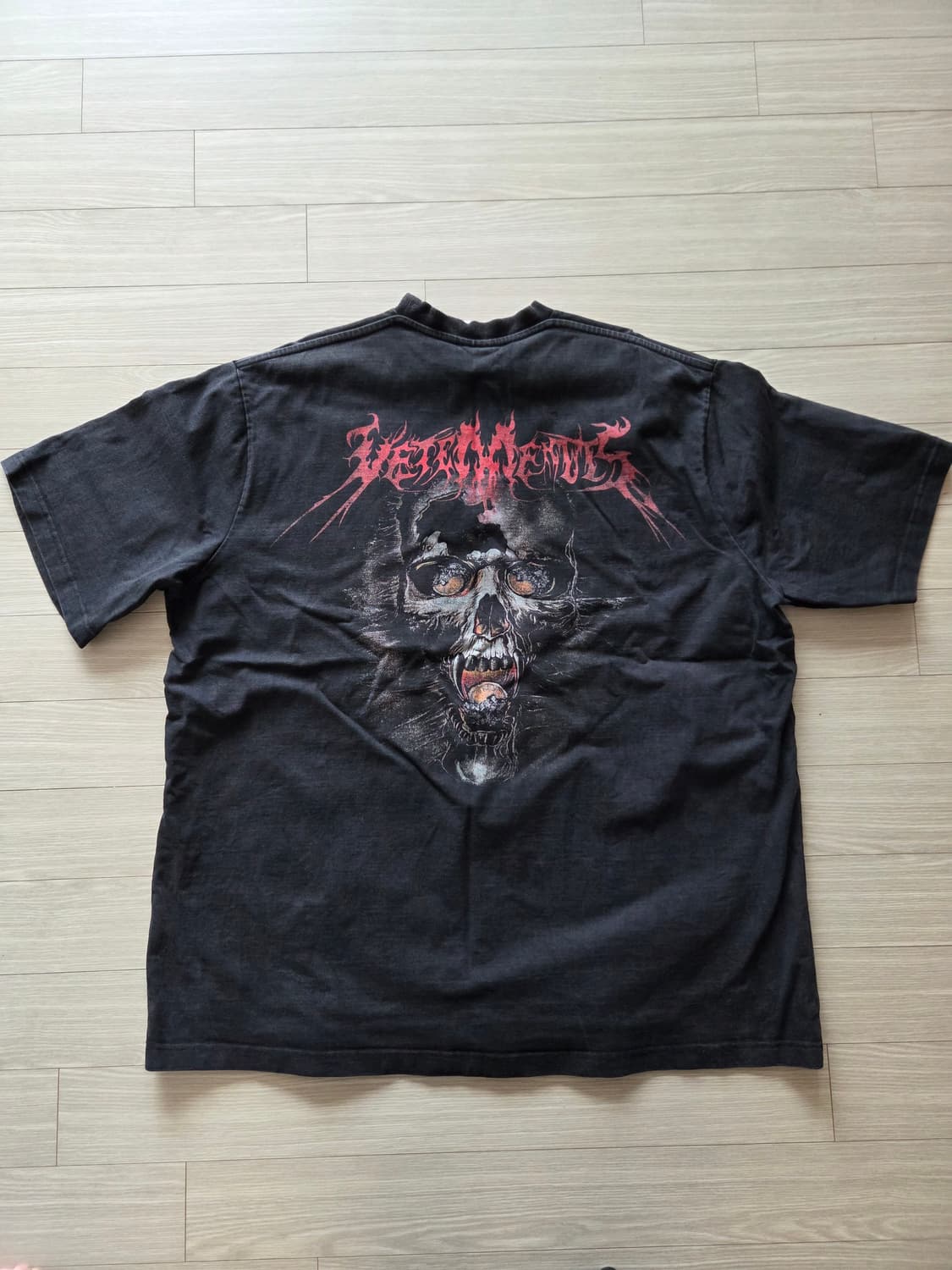 베트멍 헤비메탈 뒷판 M사이즈 상품이미지1