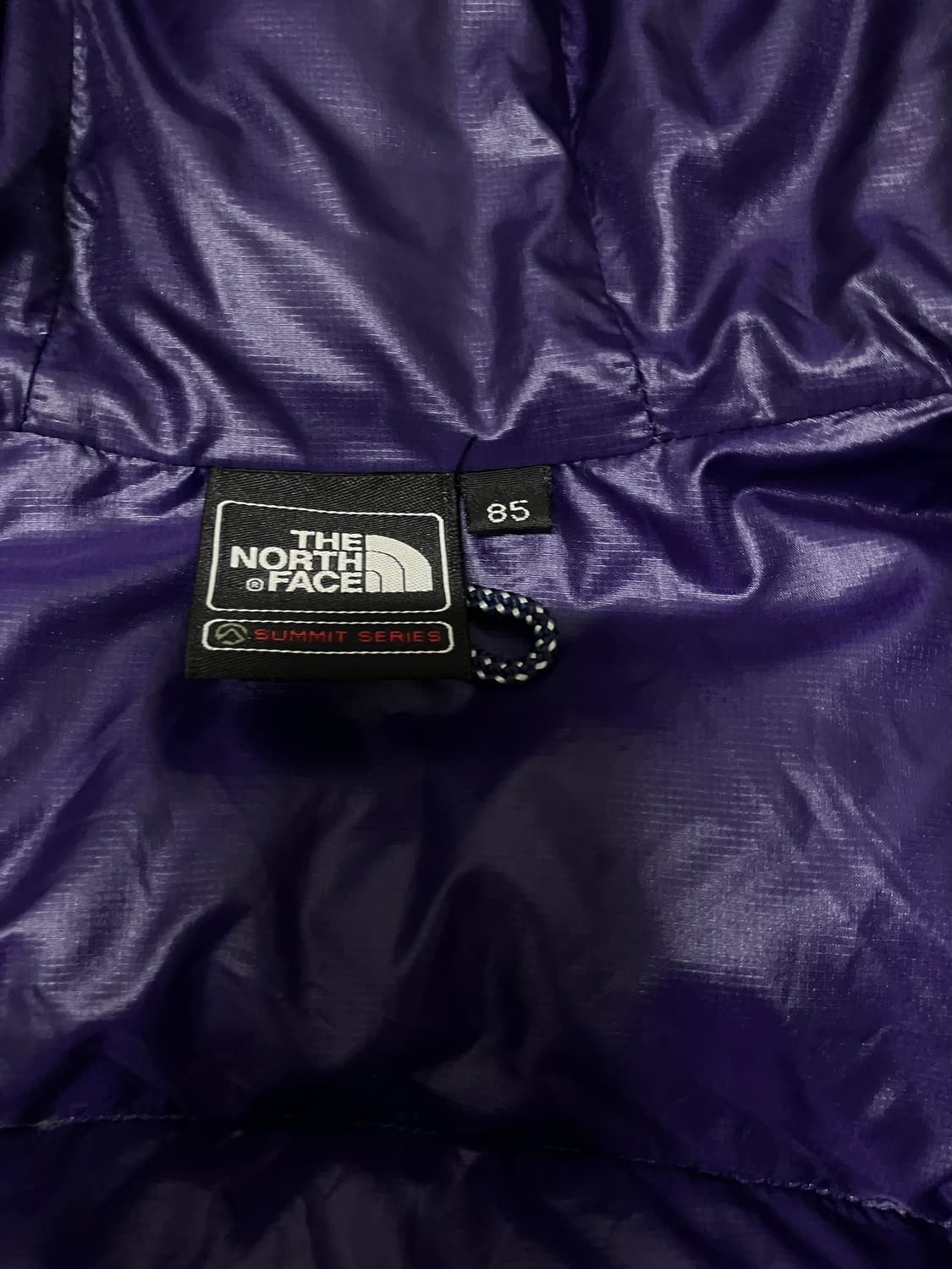 노스페이스 아콘카구아 후디 써밋 패딩 상품이미지3