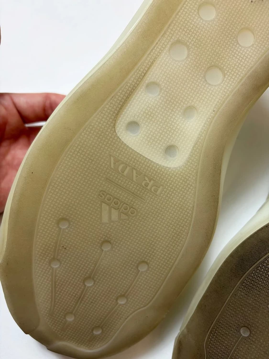 프라다 x 아디다스 루나 로싸 21 스니커즈 Q1474 상품이미지8