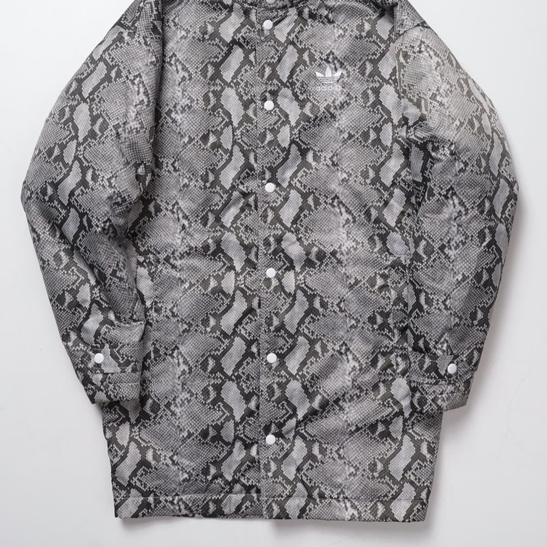 Adidas x Hyke python skin 패턴  상품이미지4