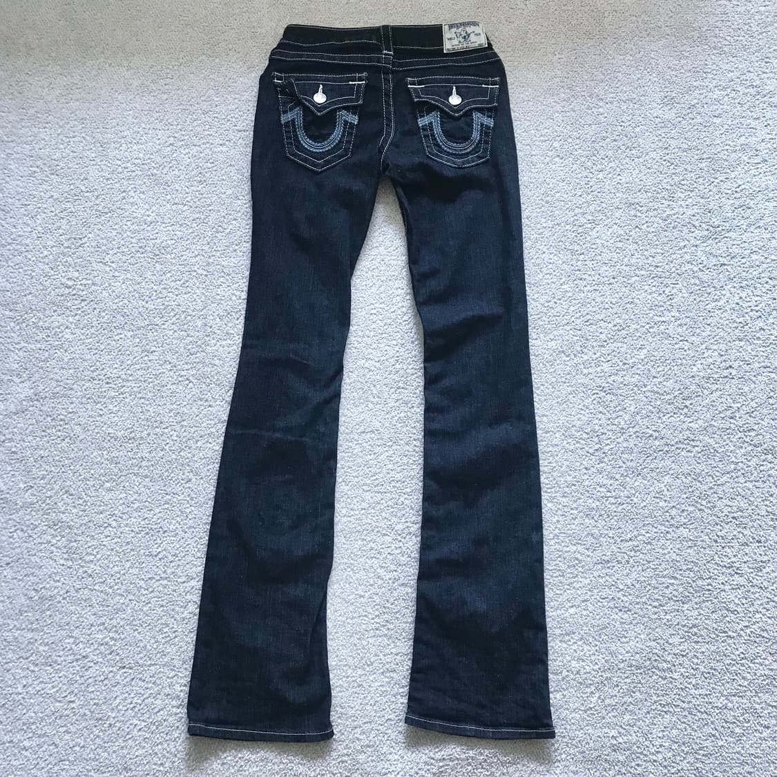 True Religion 트루릴리젼 로우라이즈 부츠컷 생지 바지 상품이미지3