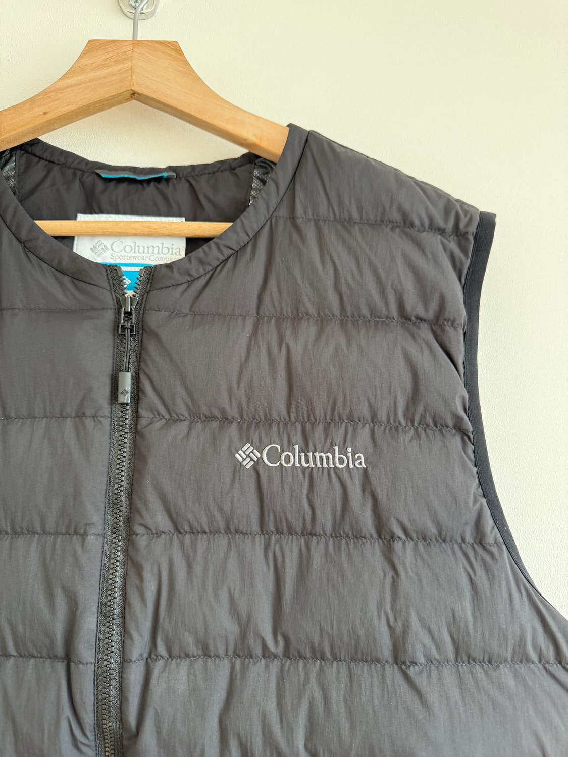 컬럼비아(Columbia) 경량 패딩 베스트 상품이미지3