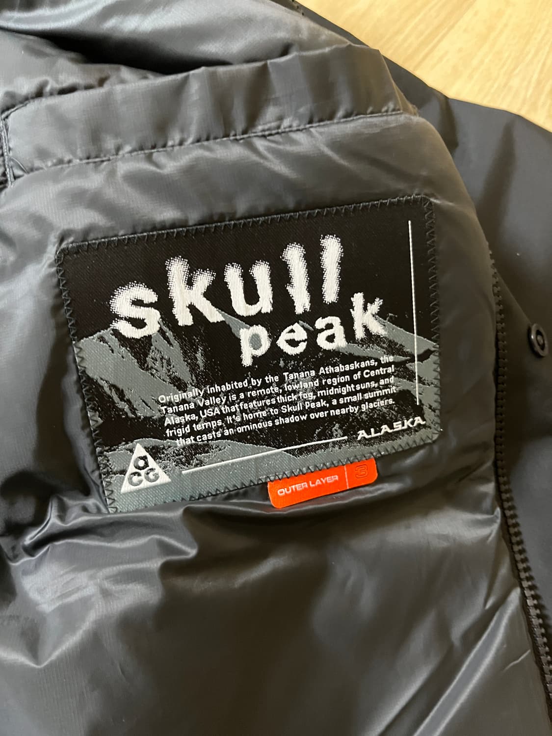 나이키 ACG 스컬 피크 스톰핏 자켓 블랙 아시아 팝니다. 상품이미지3