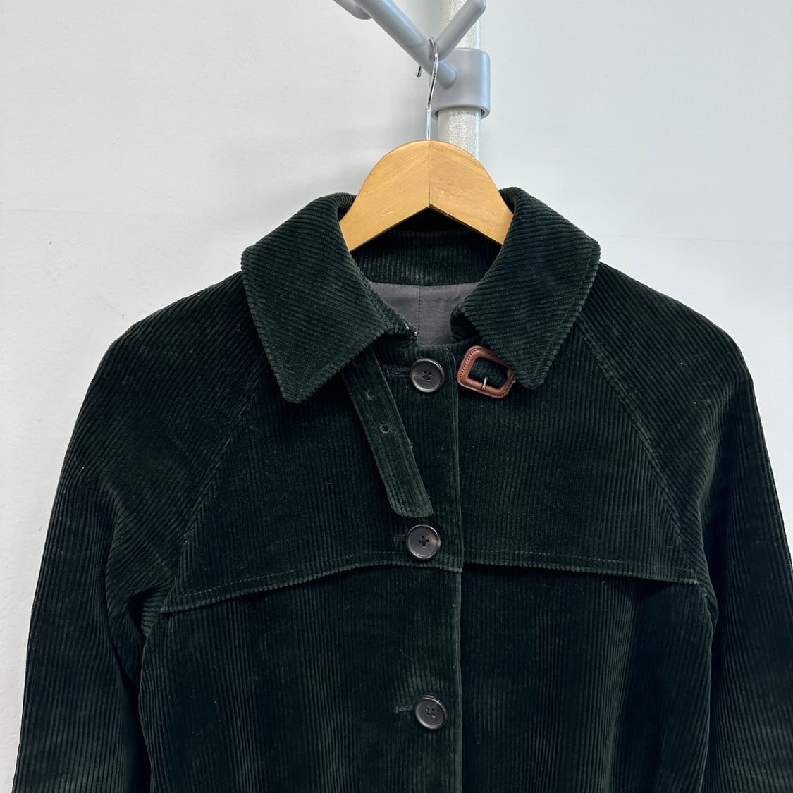 마가렛호웰 벨티드 코듀로이 코트 상품이미지2