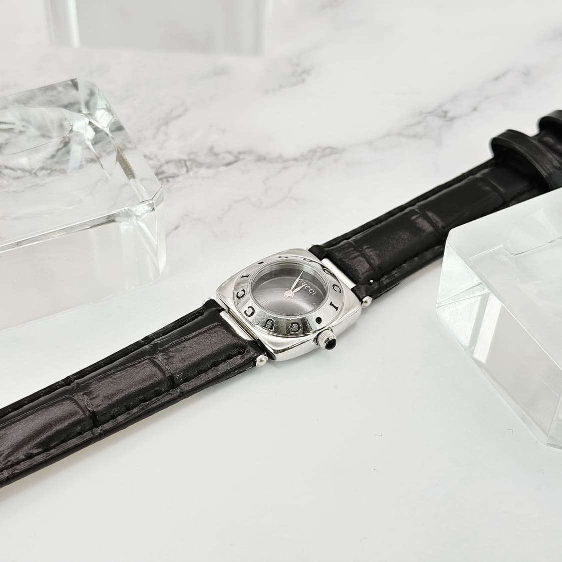 80s90s 빈티지 구찌 홀스빗 클래식 블랙다이얼 워치 상품이미지5