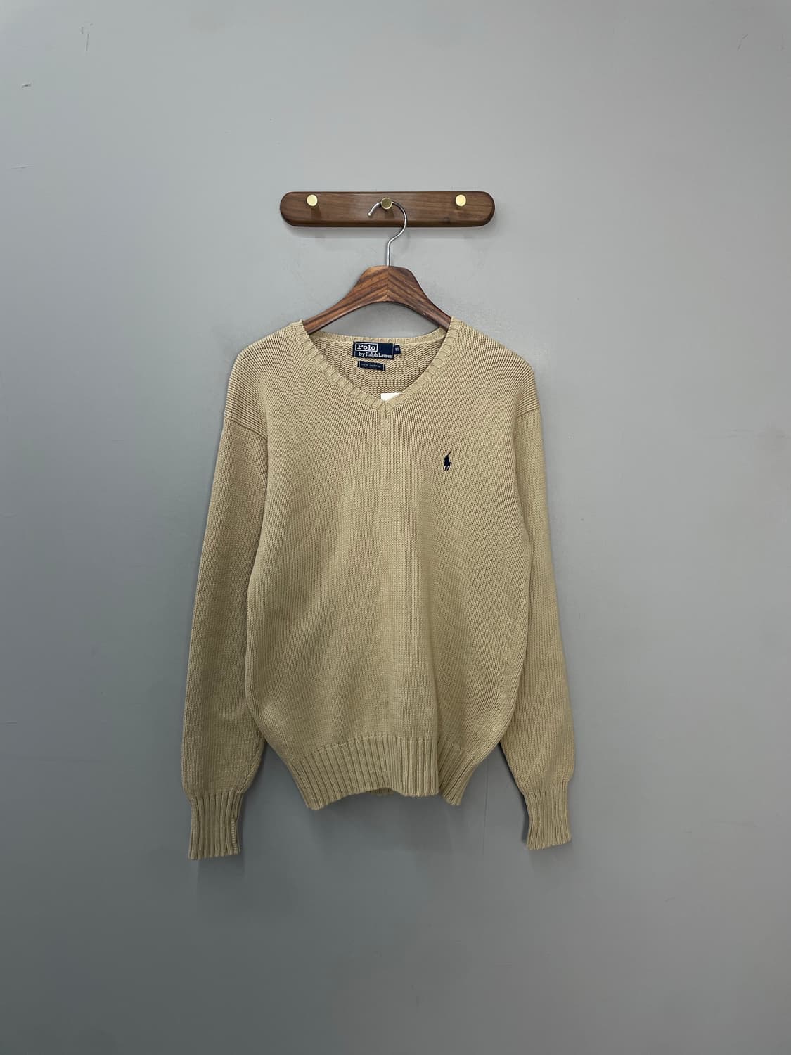 폴로 랄프로렌 베이지 브이넥 니트 H1529 상품이미지2