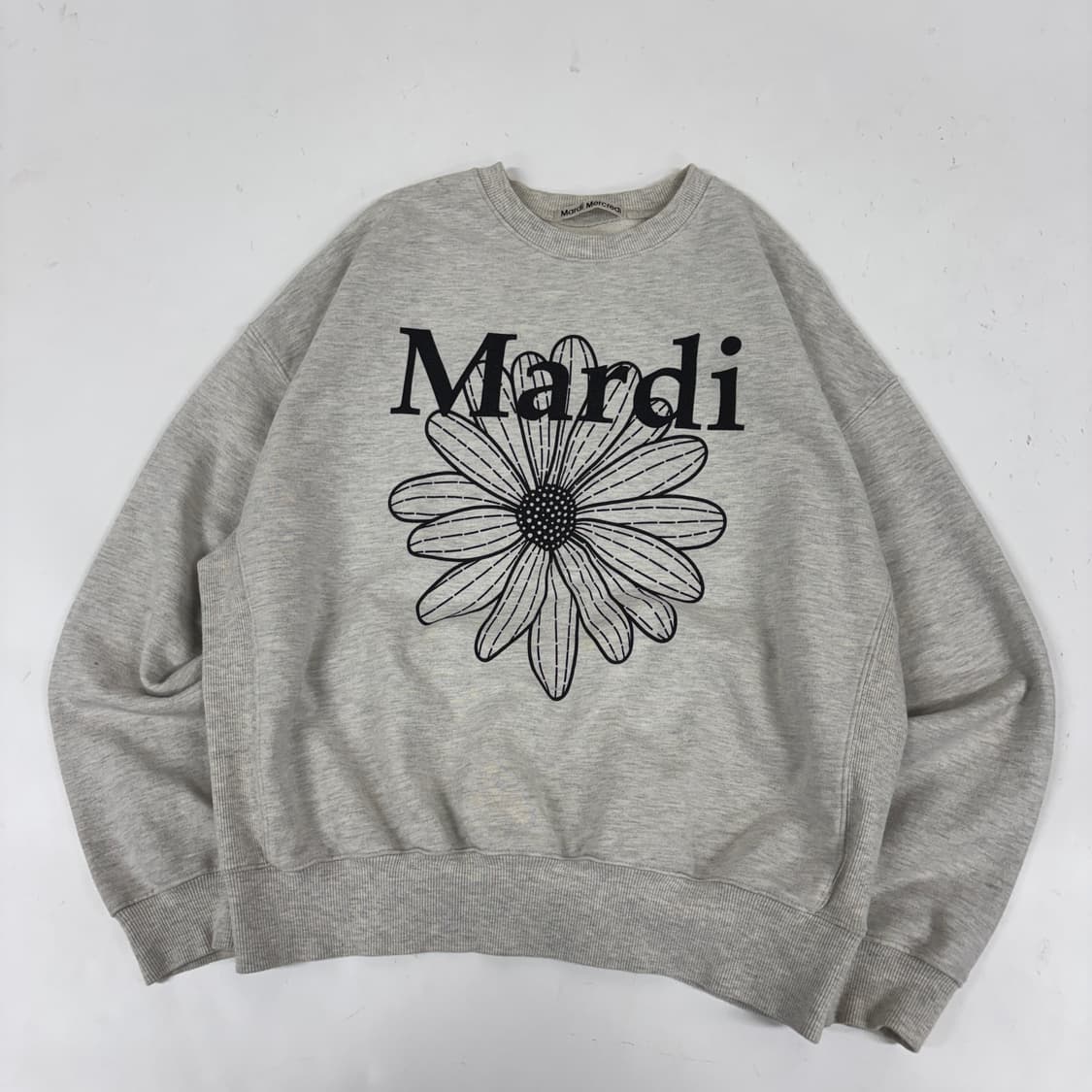 마르디 메크르디 맨투맨 상품이미지3