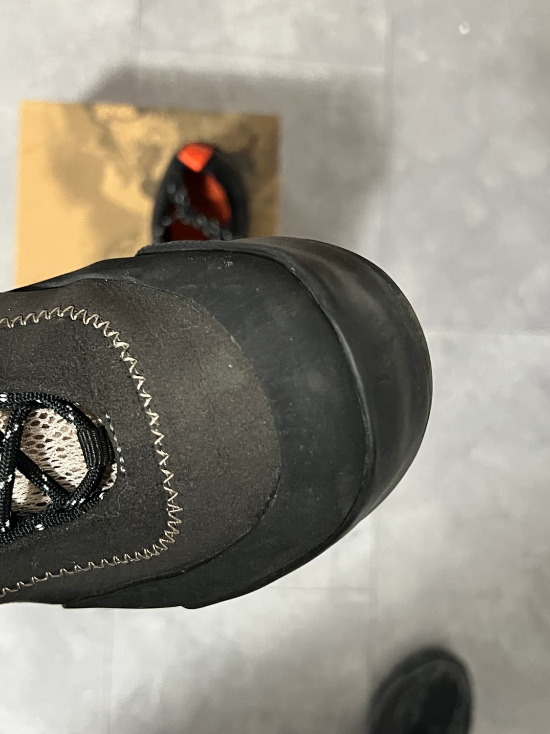 Roa x colin meredith 로아x콜린 메레디스 친치노 42 상품이미지2